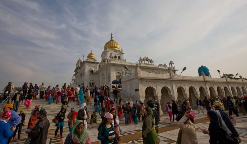 Tourist Places Near New Delhi Railway Station view